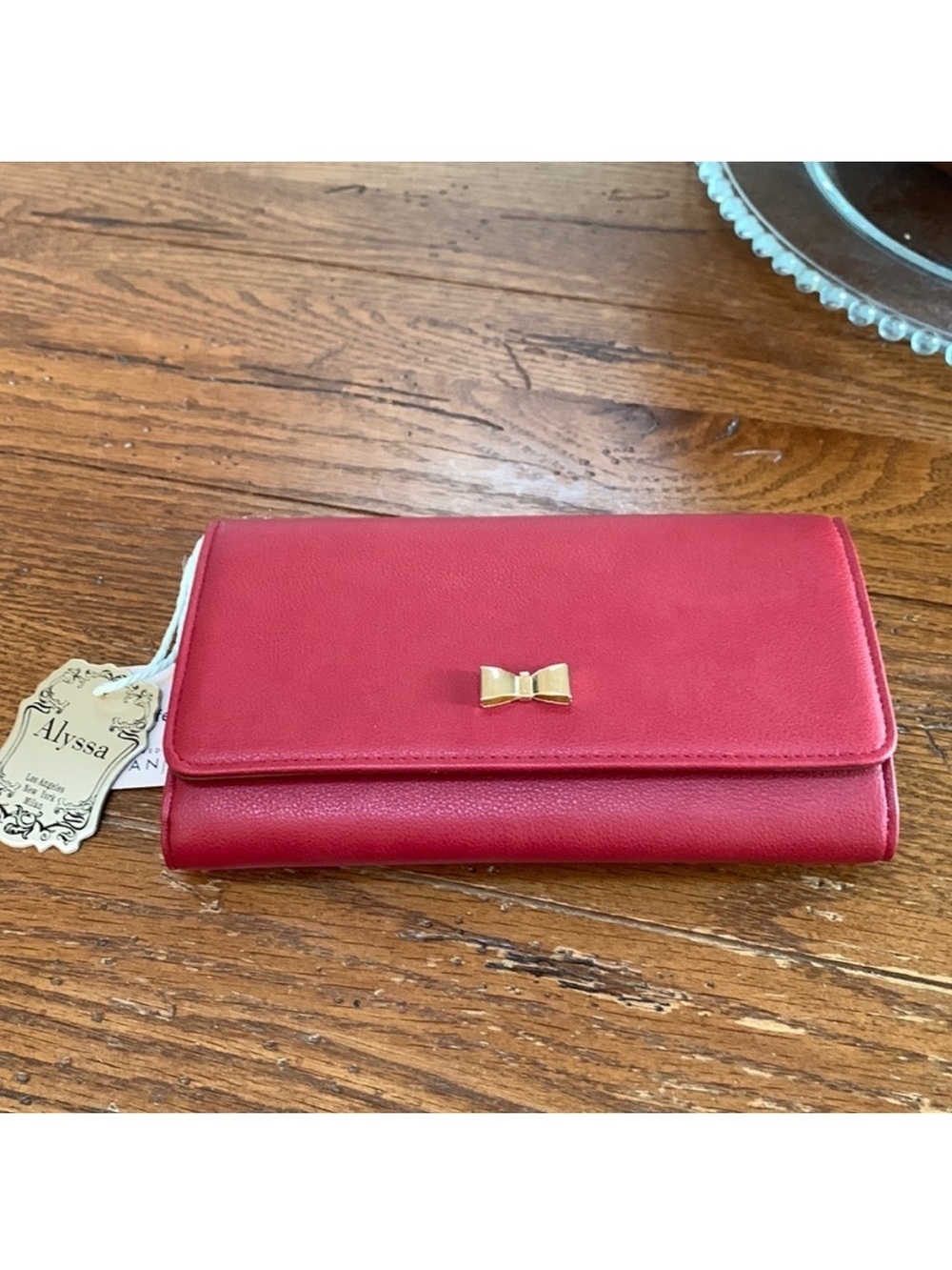 Alyssa Vegan Clutch Wallet Crossbody Bag Wristlet Red Gold Bow Adjustable NWT